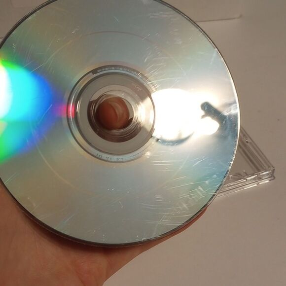 Taylor Swift 2010 Deluxe Speak Now Cd & Enhanced Cd - Picture 8 of 8